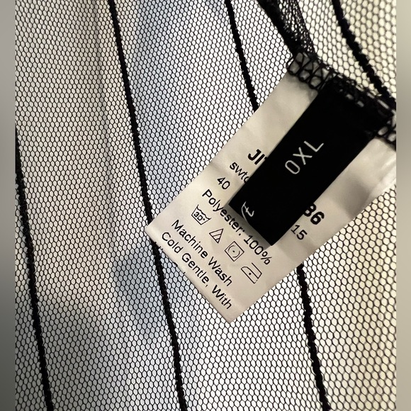 Sheer black crop top. - Picture 4 of 5